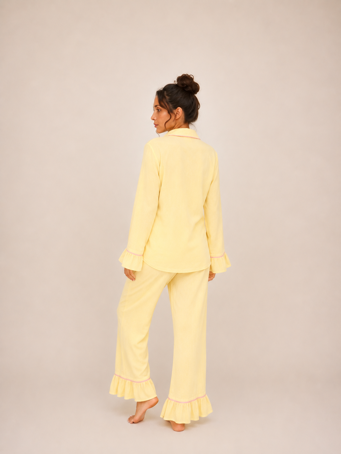 Pyjama femme Lemon Kiss en gaze de coton jaune, marque marocaine RHITOU