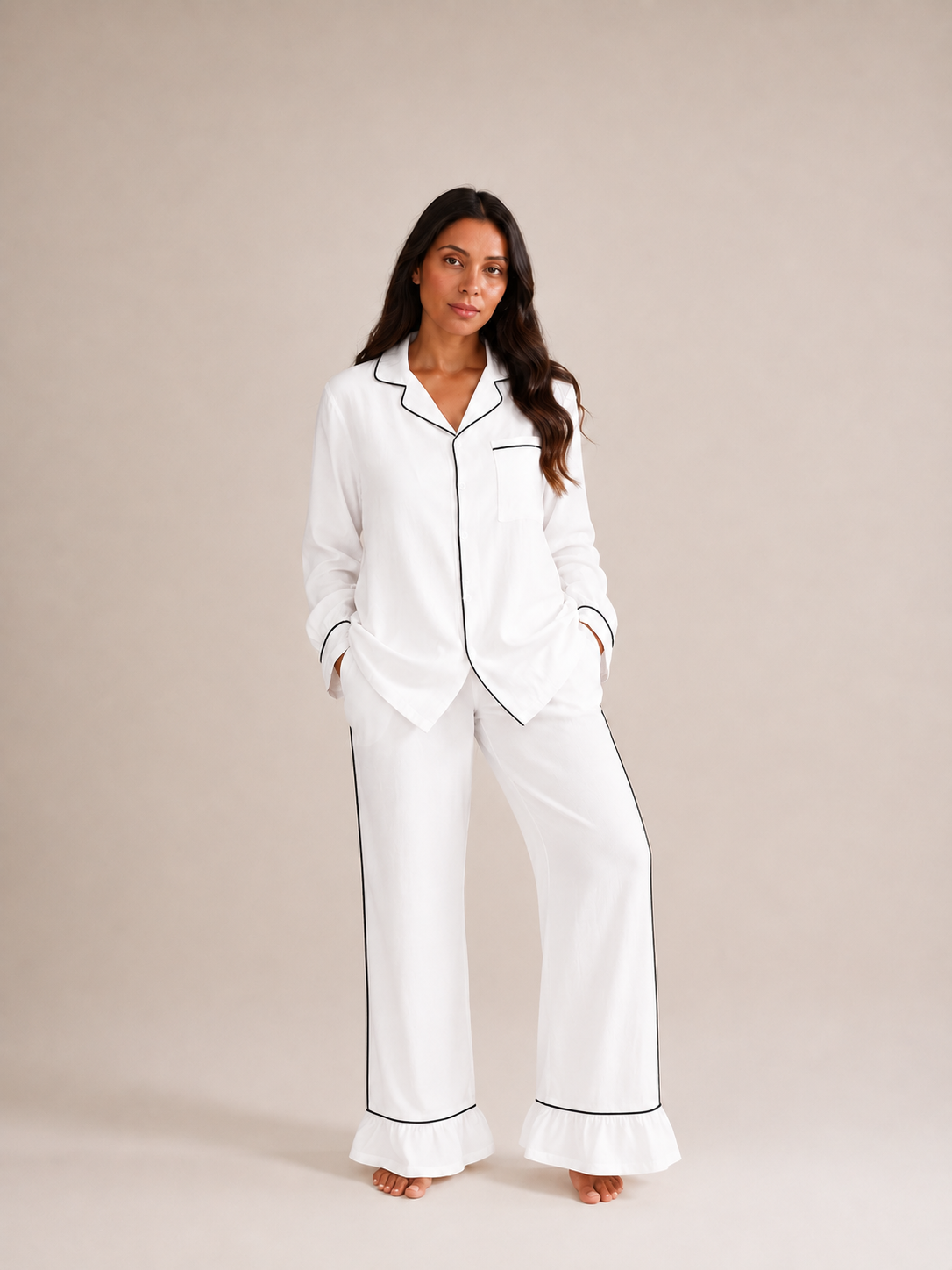 Pyjama Orchidée RHITOU en gaze de coton blanche à biais noir